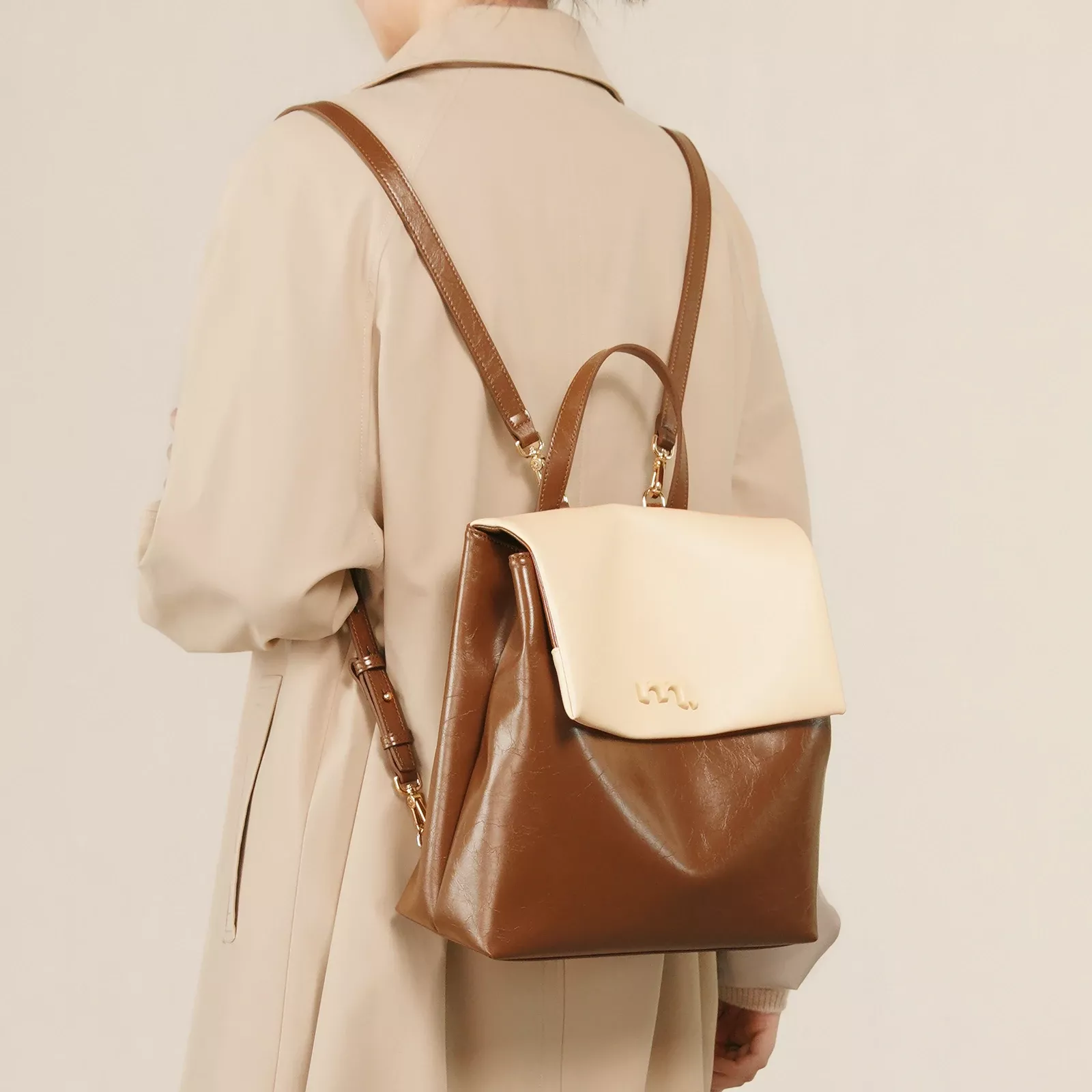 Thousand Layer Snow Women's Multi-Functional Commuter Backpack - Image 2