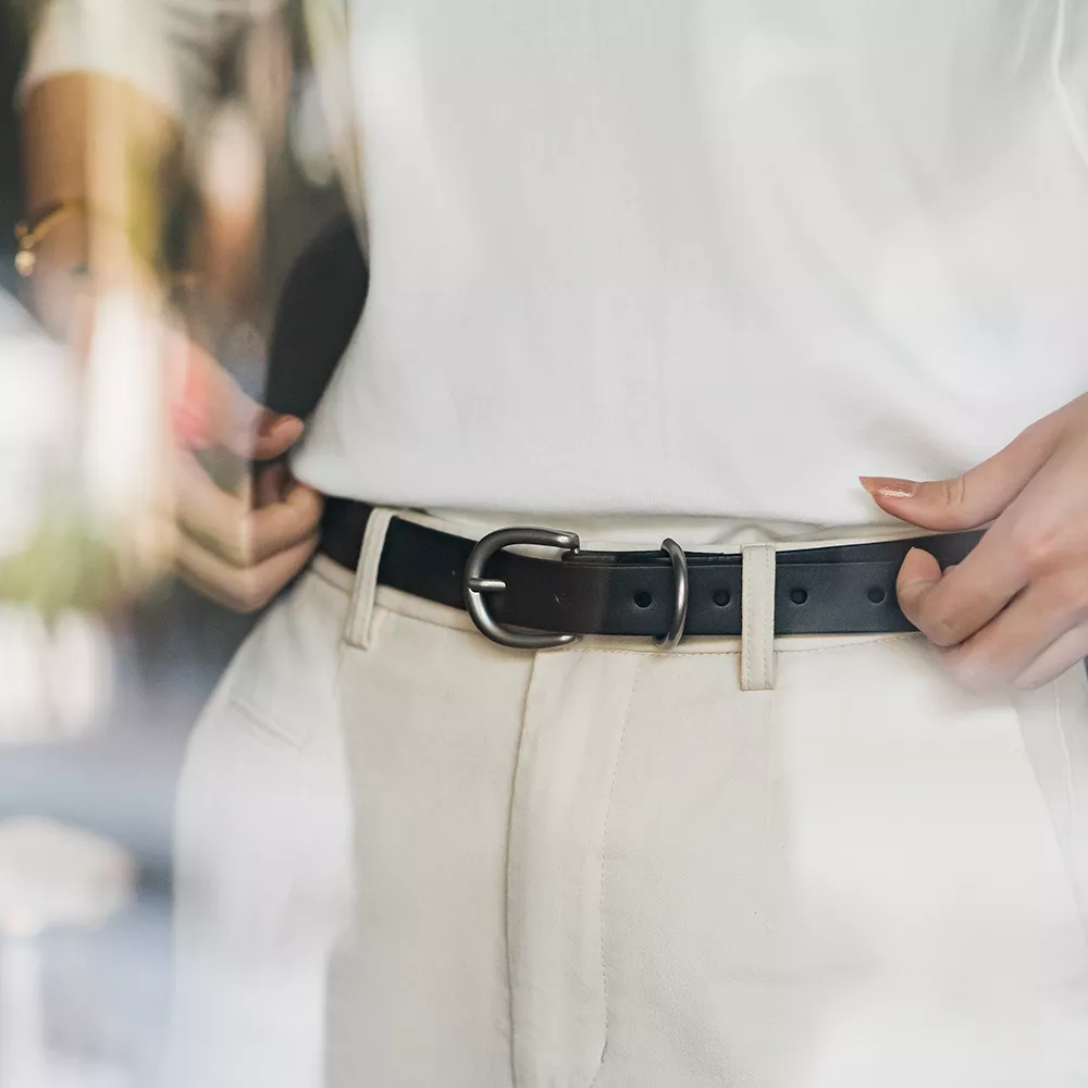 Women's Retro Genuine Leather Belt – Thin Double Ring Buckle, Vintage Style - Image 3