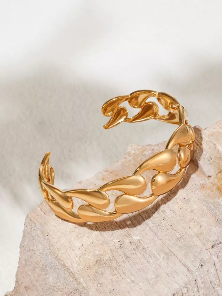 18K Gold Plated Stainless Steel Multi Water Droplet Bracelet - Image 4