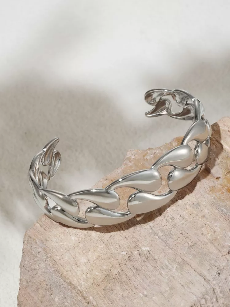 18K Gold Plated Stainless Steel Multi Water Droplet Bracelet - Image 6