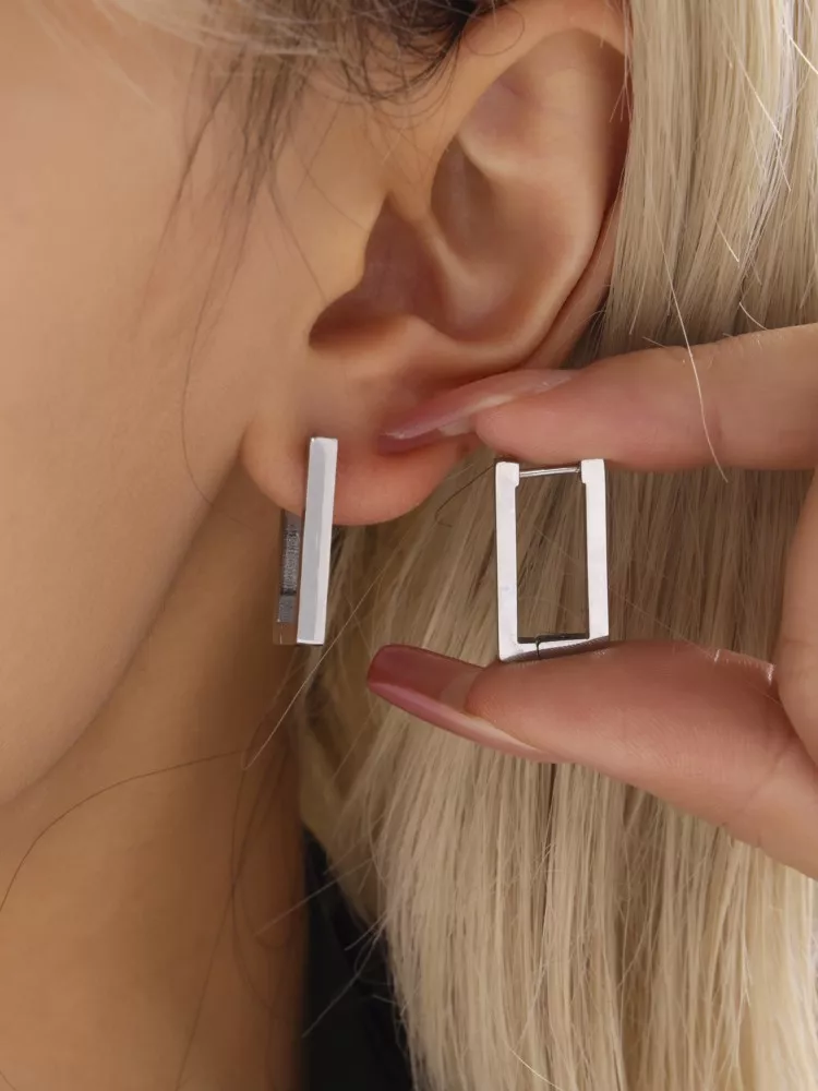 18K Gold Plated Stainless Steel Rectangle Hoop Earrings - Image 7