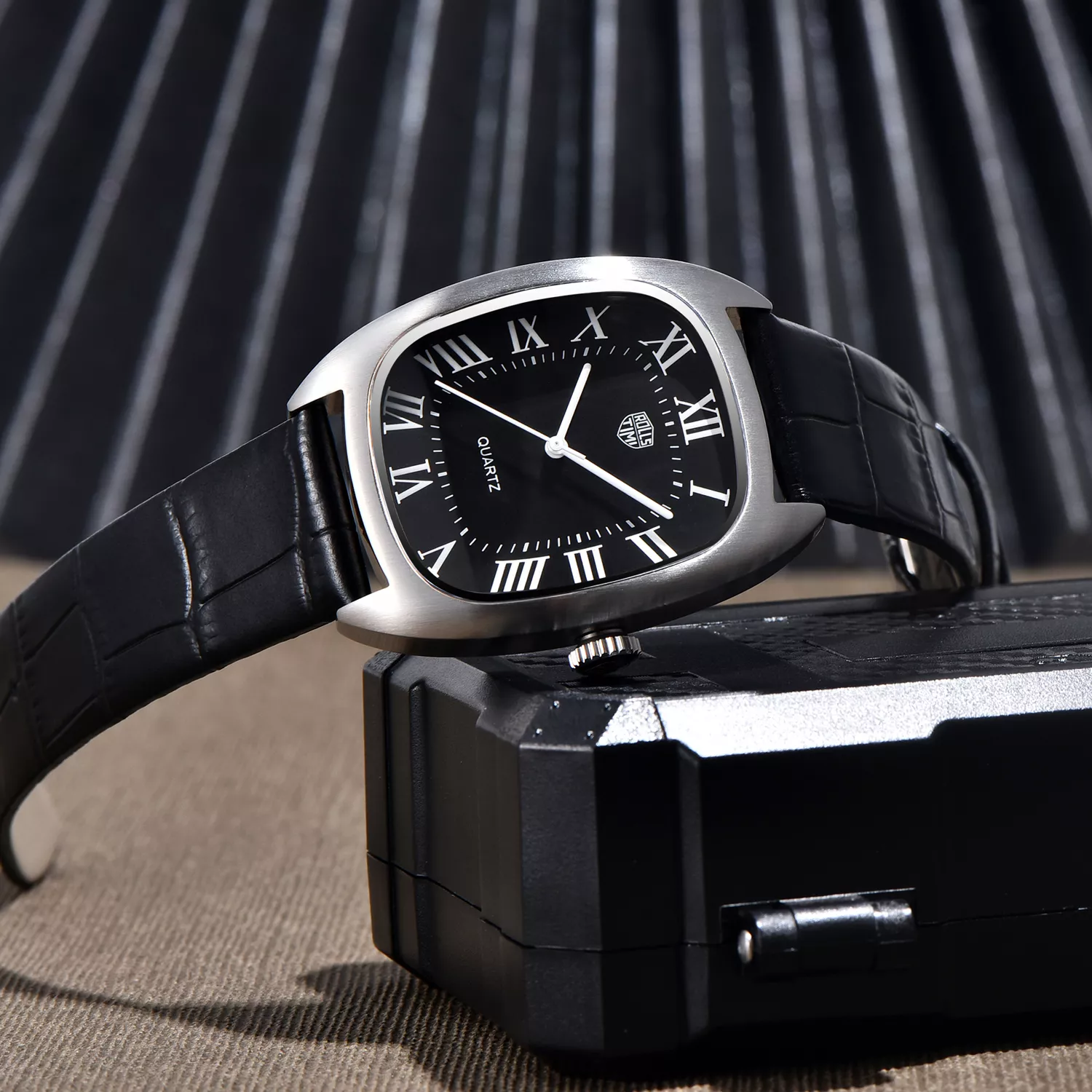 Men's Luxury Quartz Sports Watch - Image 3