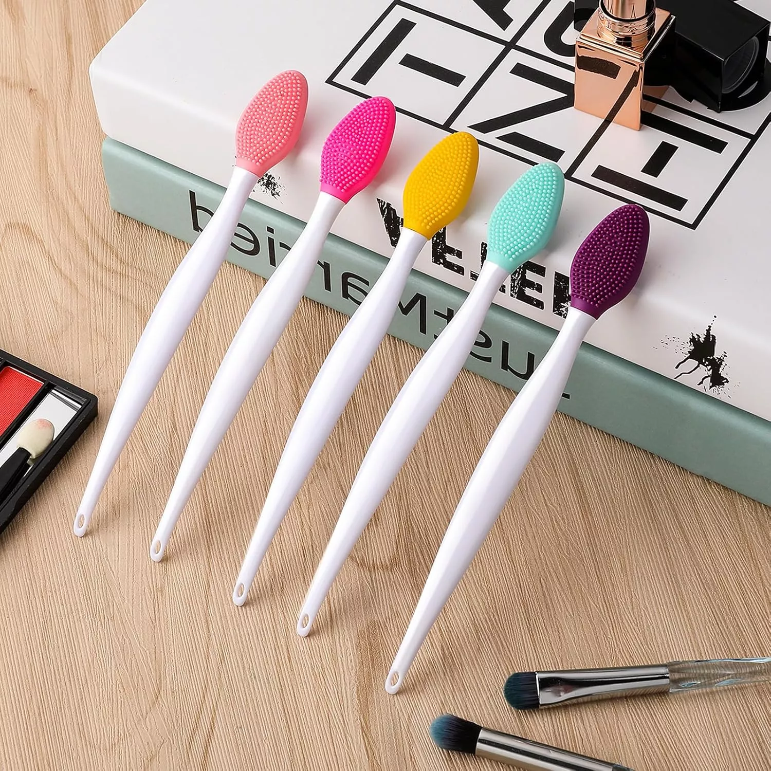 Silicone Dual-Sided Face & Nose Brush