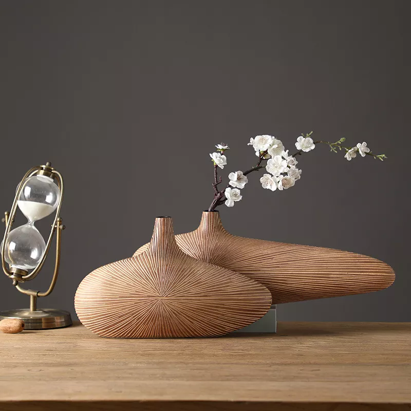 Modern Stripe Resin Vase - Image 3