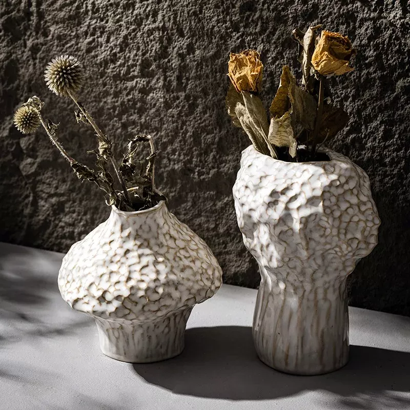 Modern Ceramic Vase for Pampas Grass - Image 3