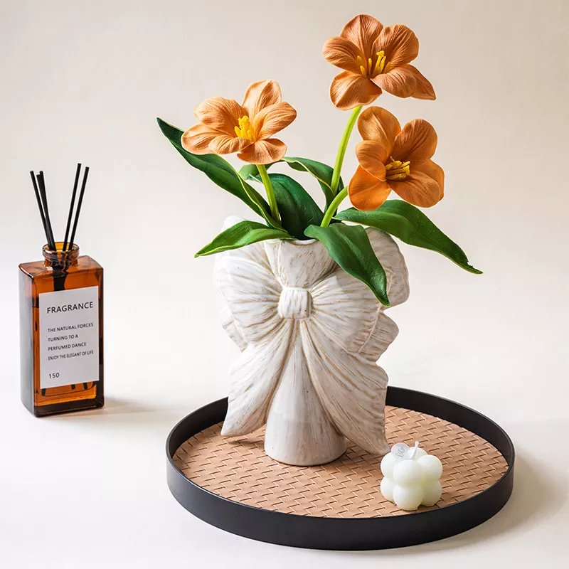 Ceramic Bow Water Vase for Fresh Flowers and Pampas Grass - Image 6