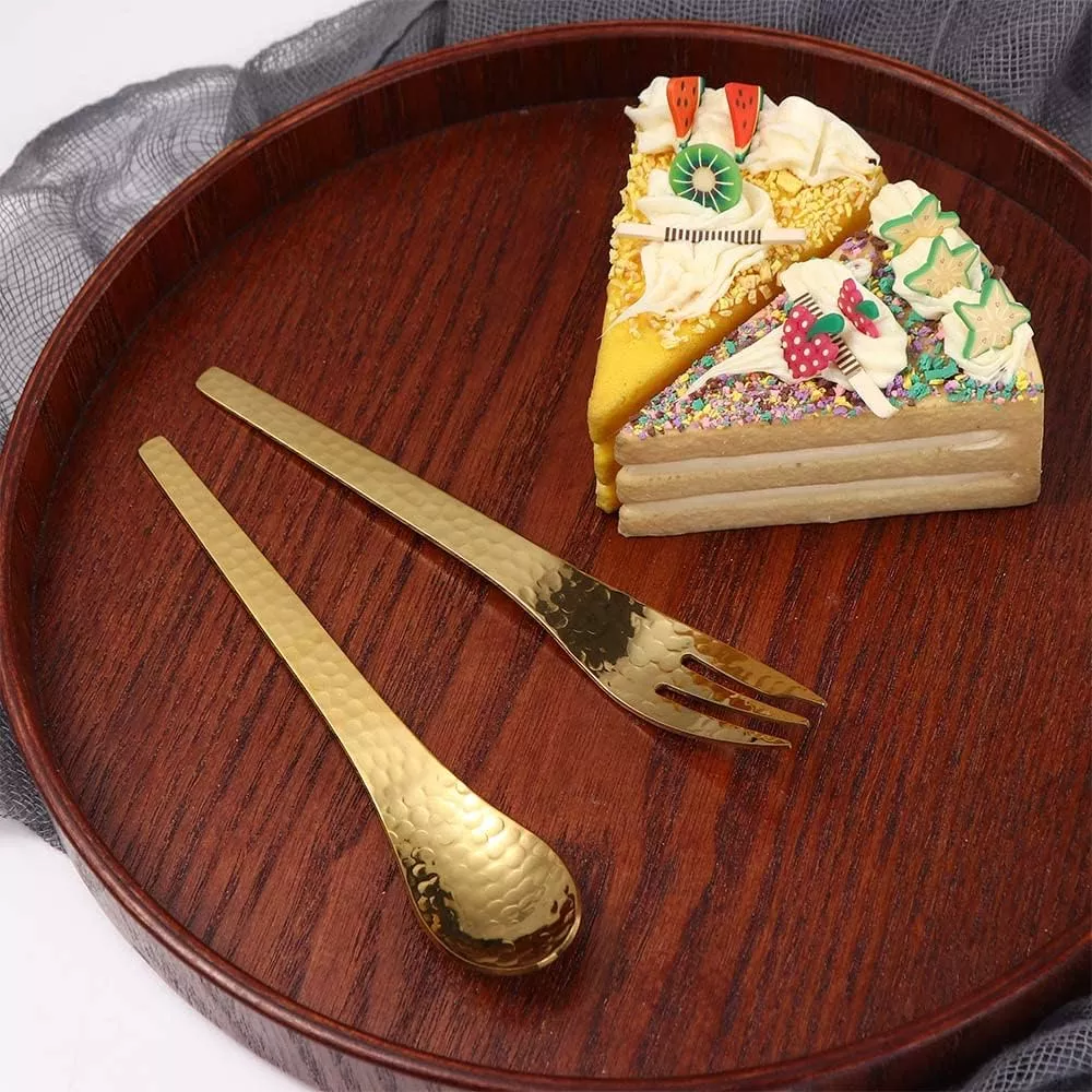 4-Piece Stainless Steel Hammer Pattern Cutlery Set - Image 6