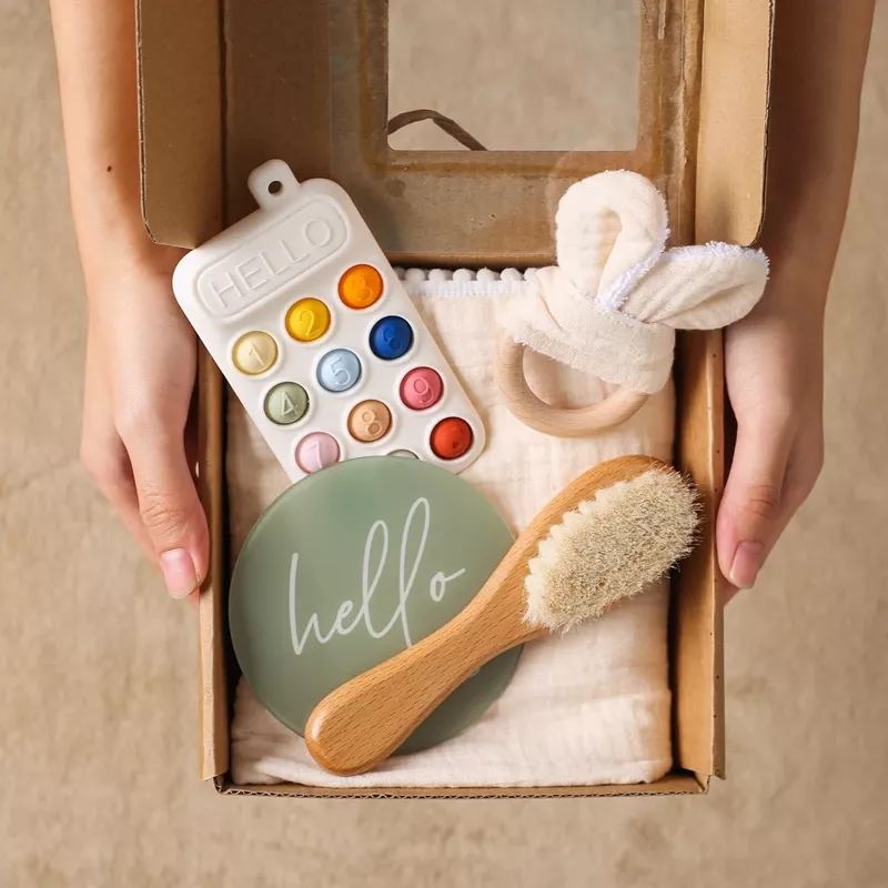 Baby Mobile Phone Decompression Toy & Pure Cotton Towel Set - Image 6