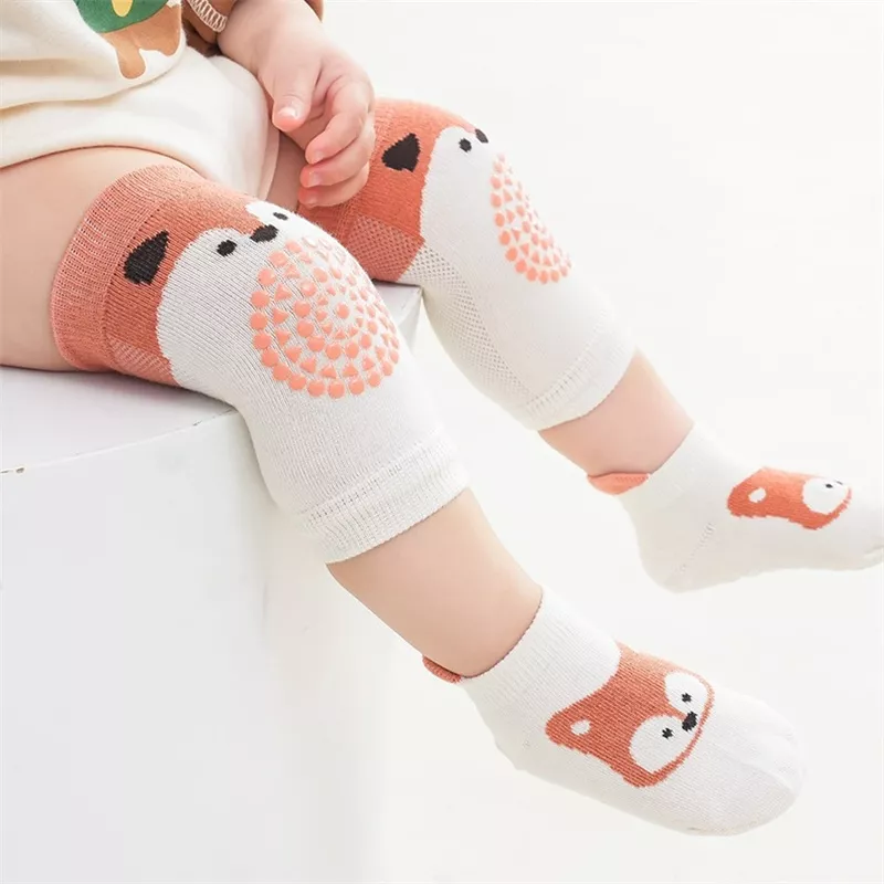 Kids Anti-Slip Cartoon Knee Pads & Socks Set - Image 2