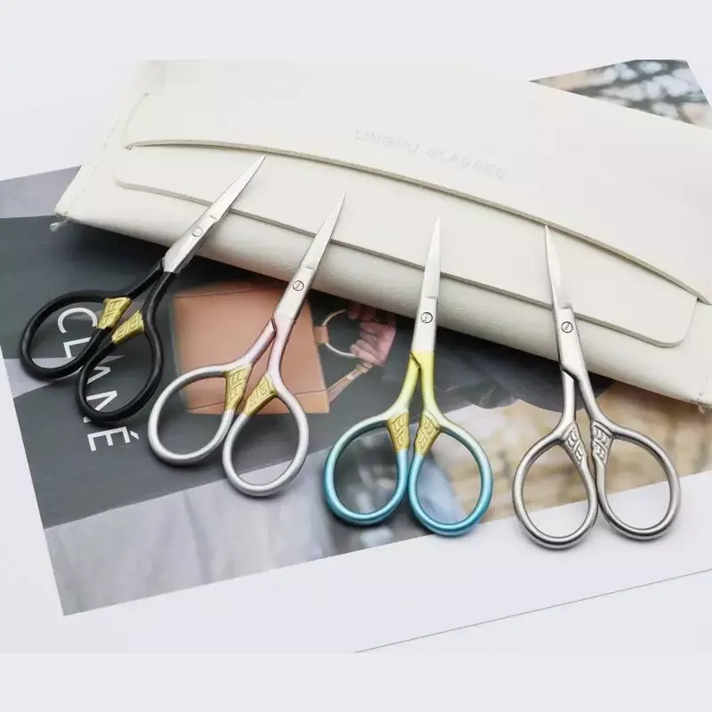 9cm Mini Retro Style Stainless Steel Sewing Scissors for DIY Cross Stitch & Handcraft - Image 3