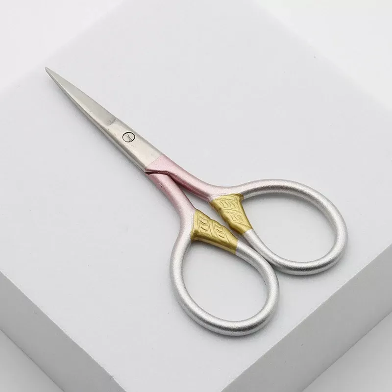 9cm Mini Retro Style Stainless Steel Sewing Scissors for DIY Cross Stitch & Handcraft - Image 4