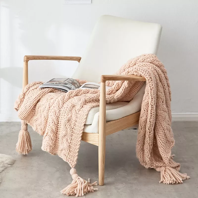 Handmade Knit Throw Blanket with Tassels - Image 3