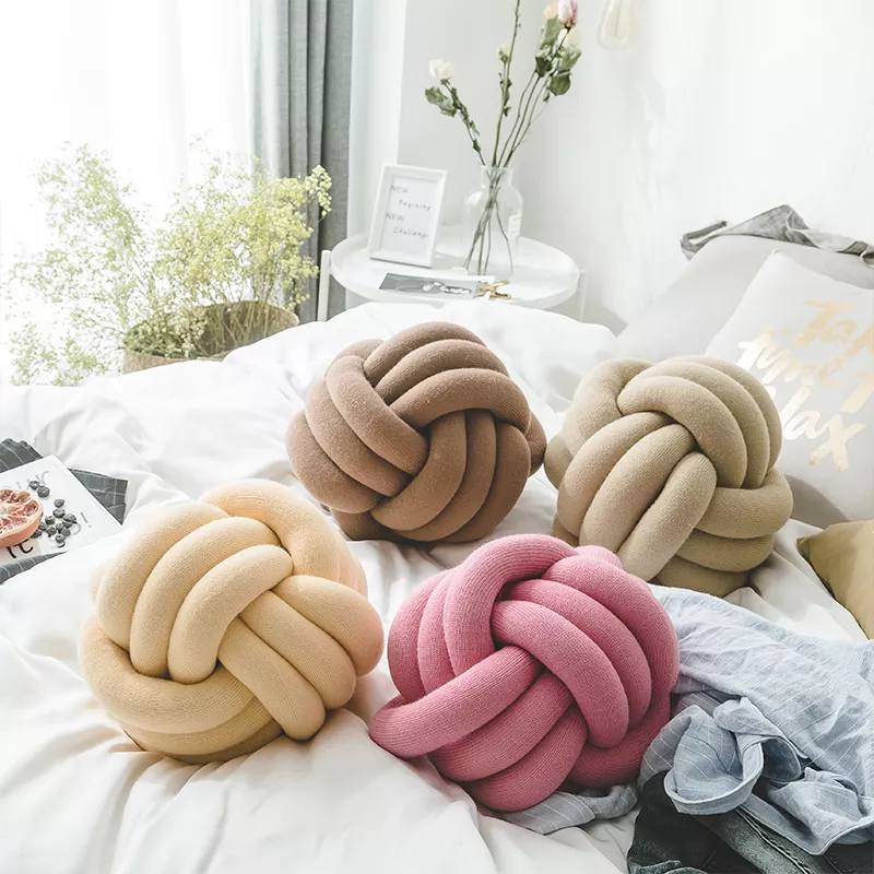 DIY Knot Pillow Ball – Oversized Soft Cushion for Home & Pets - Image 2