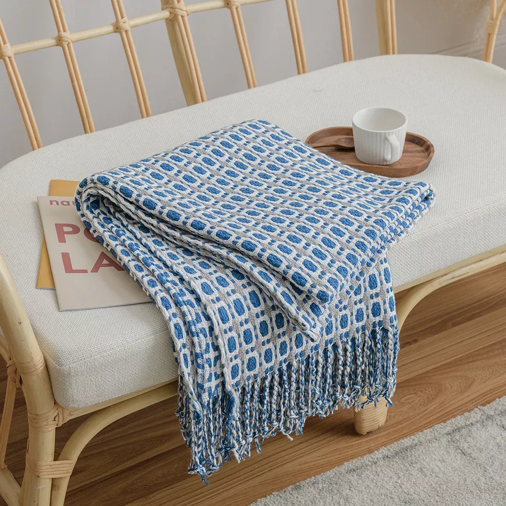 Knitted Twill Throw Blanket with Tassels - Image 5