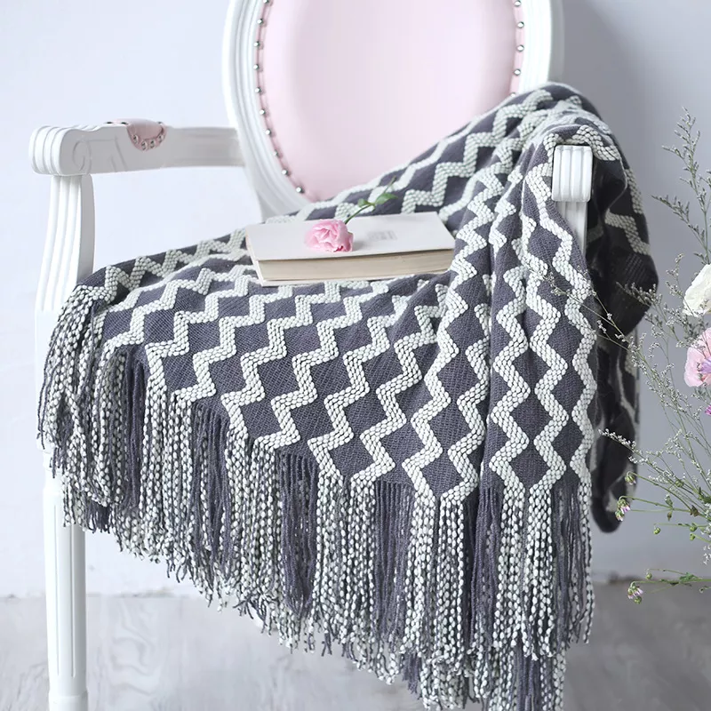 Knitted Zigzag Throw Blanket with Tassels - Image 2