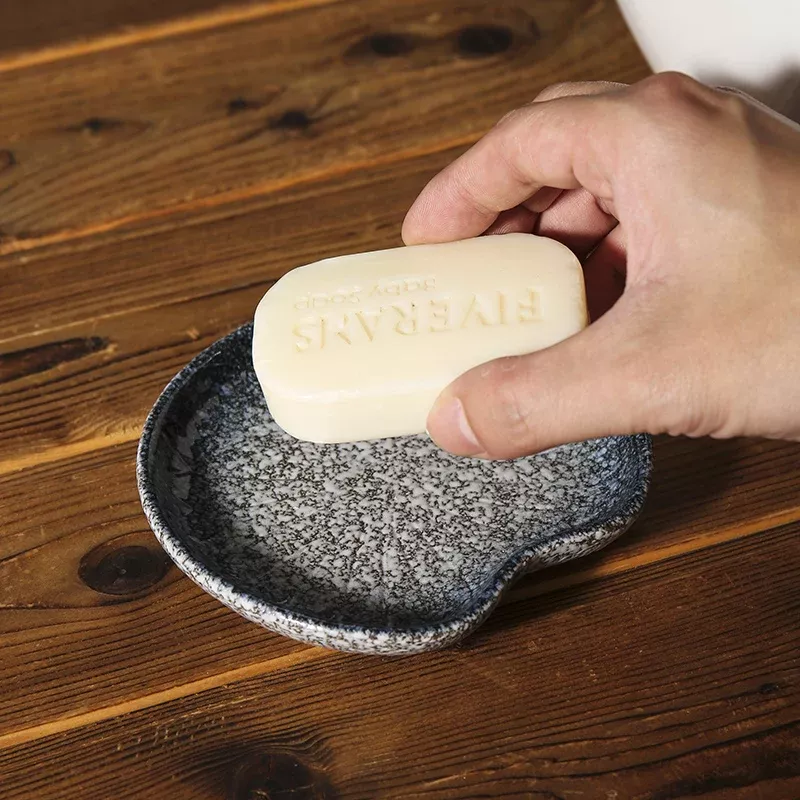 Elegant Japanese Ceramic Soap Dish - Image 2