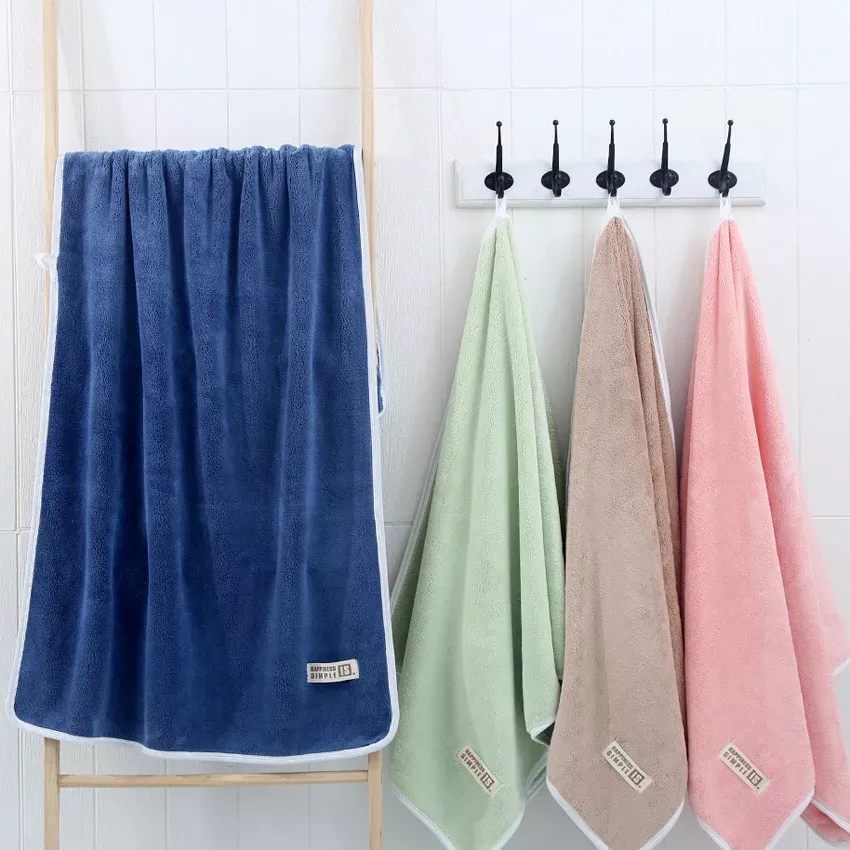 Soft Absorbent Coral Fleece Bath Towel for Home and Hotel - Image 3