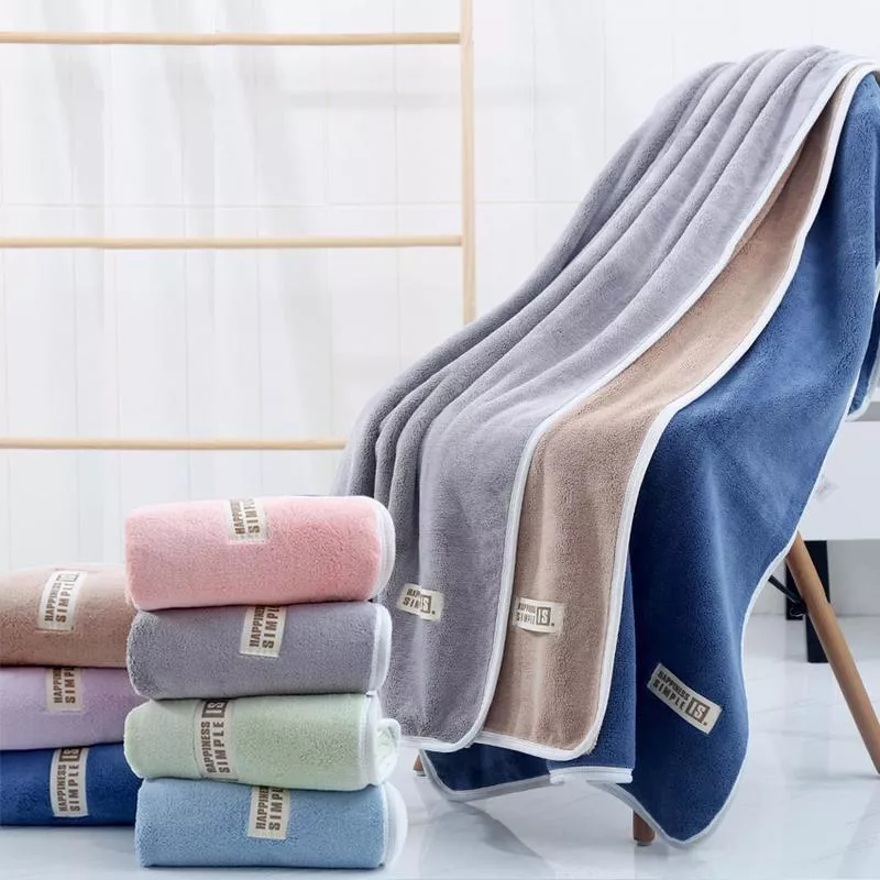 Soft Absorbent Coral Fleece Bath Towel for Home and Hotel