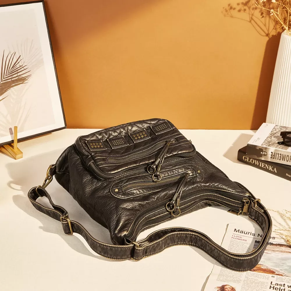 Vintage Y2K Soft Shoulder Bag - Image 4