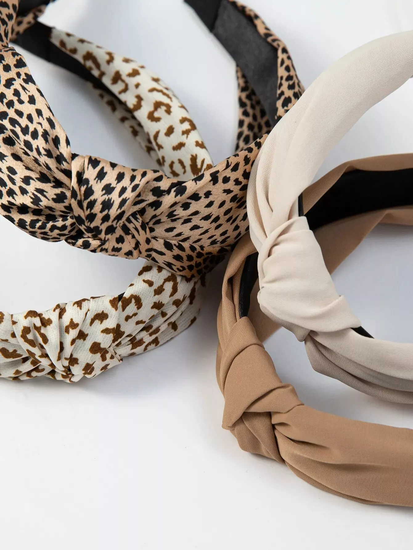 4-Pack Leopard Print Women's Hair Bands - Fashionable Hair Accessories - Image 6