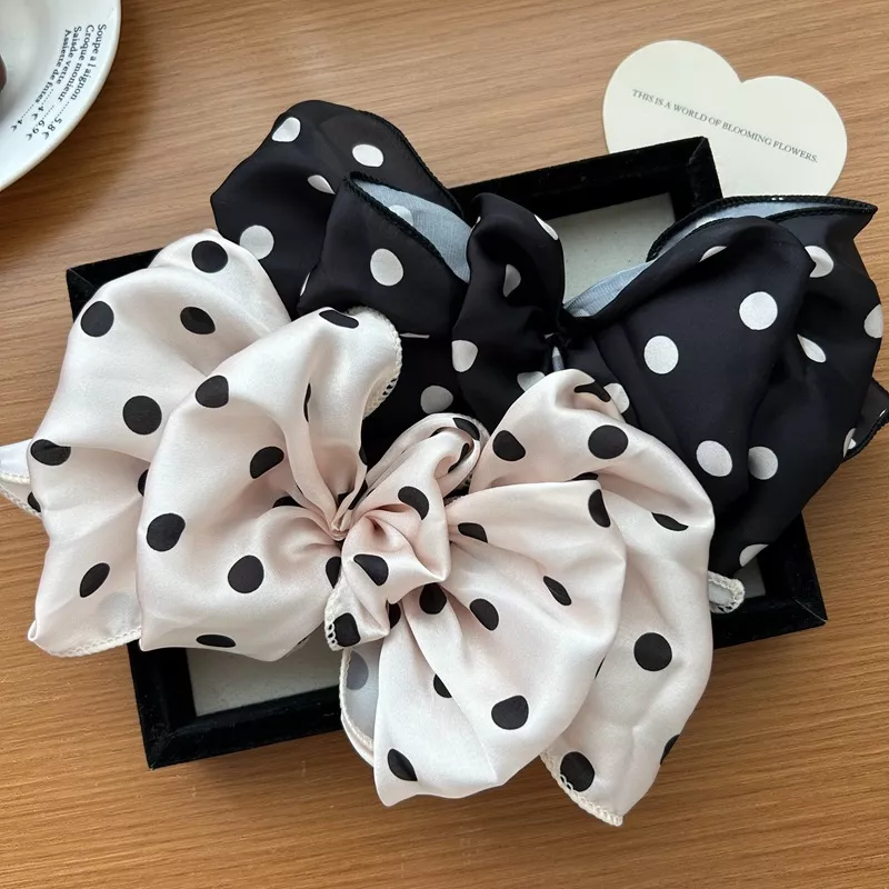 Elegant Polka Dot Bow Hair Clip for Women - Image 5