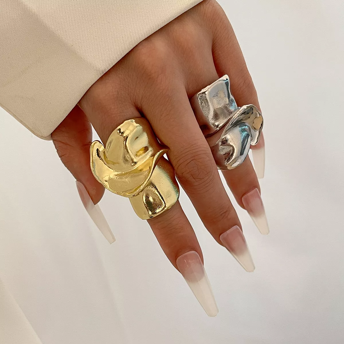 Exaggerated Vintage Gold & Silver Geometric Rings - Image 3