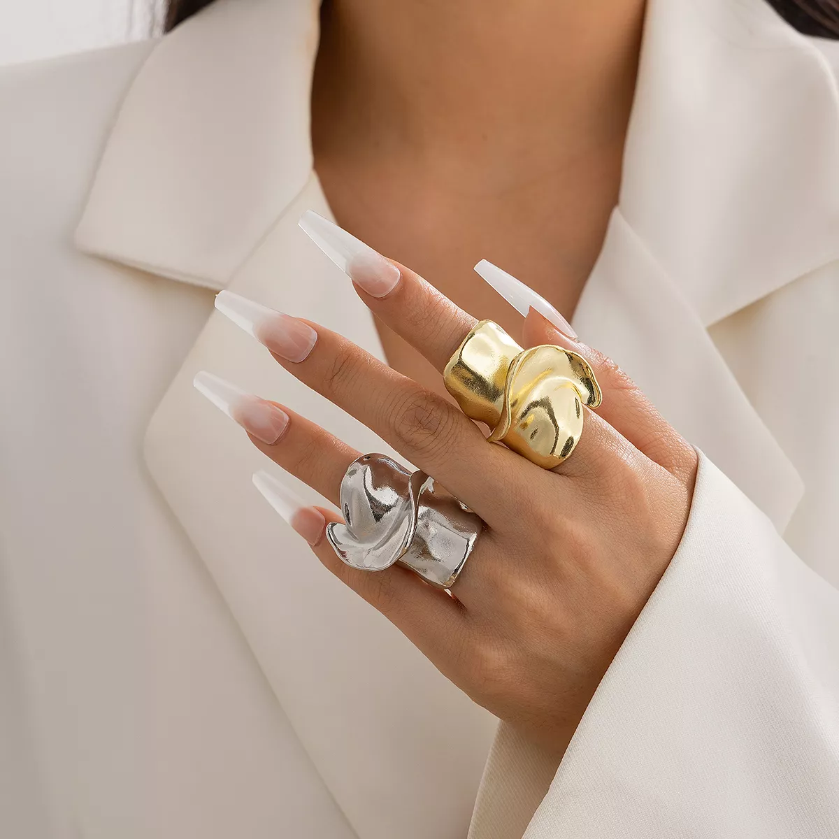 Exaggerated Vintage Gold & Silver Geometric Rings - Image 4