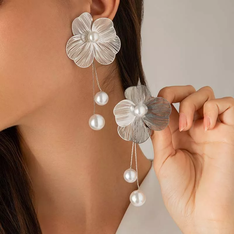 Fashion Flower Petal Long Tassel Drop Earrings with Imitation Pearl Pendant - Image 4