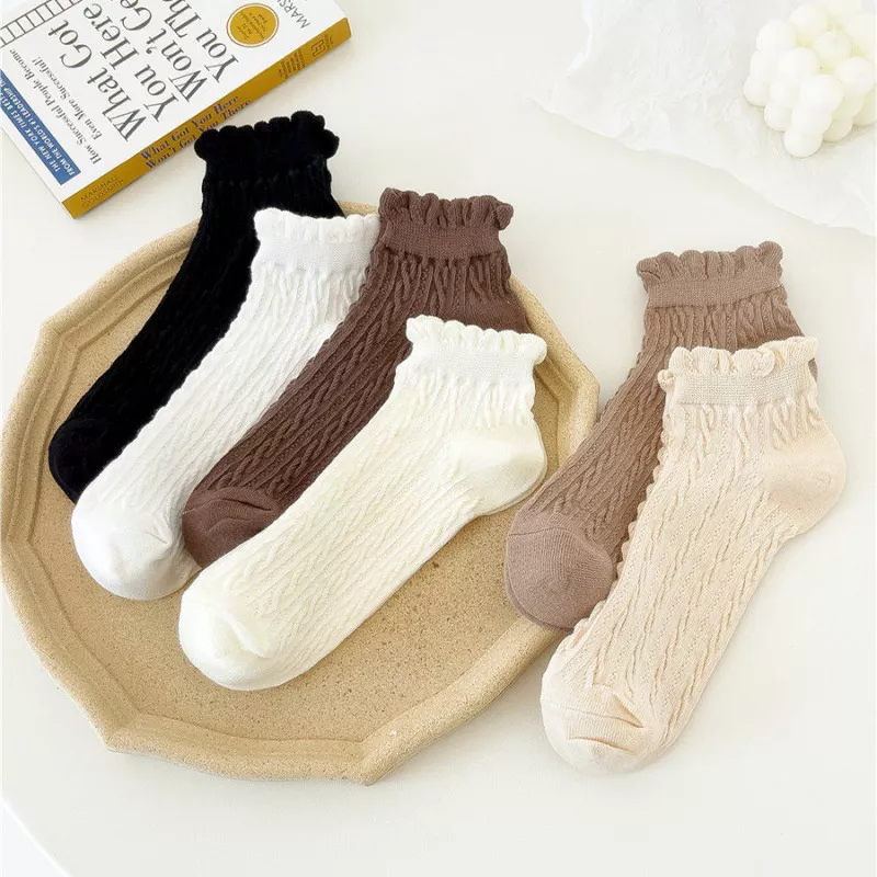 1/6 Pairs Women's Lace Socks - Image 2
