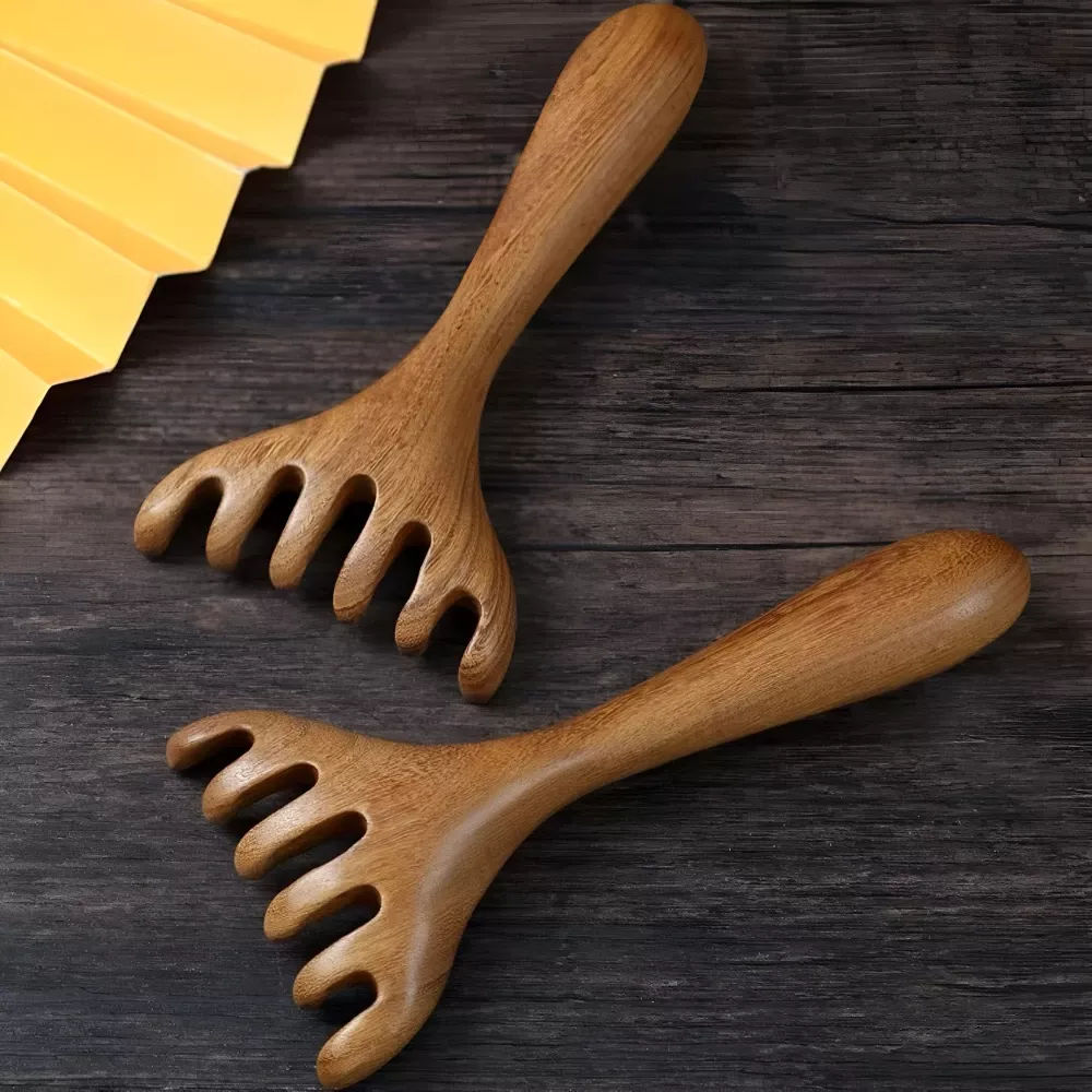 Natural Golden Sandalwood Six-Claw Scalp Massager - Image 6