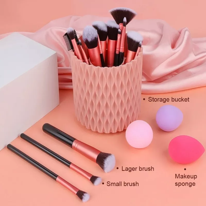 14-Piece Professional Makeup Brush Set - Image 4