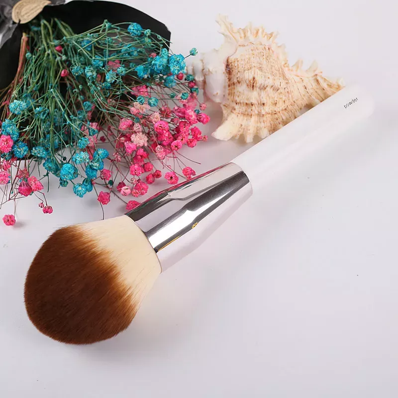 Soft Synthetic Makeup Powder and Foundation Brush