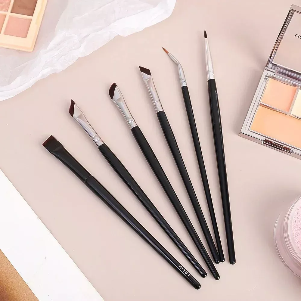 1/6PCS Professional Eyes Makeup Brush Set - Eyebrow, Eyeliner & Contouring Tools - Image 2