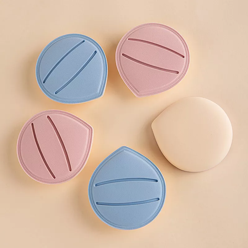 Soft Dual Use Cosmetic Sponge for Foundation & Concealer - Image 2