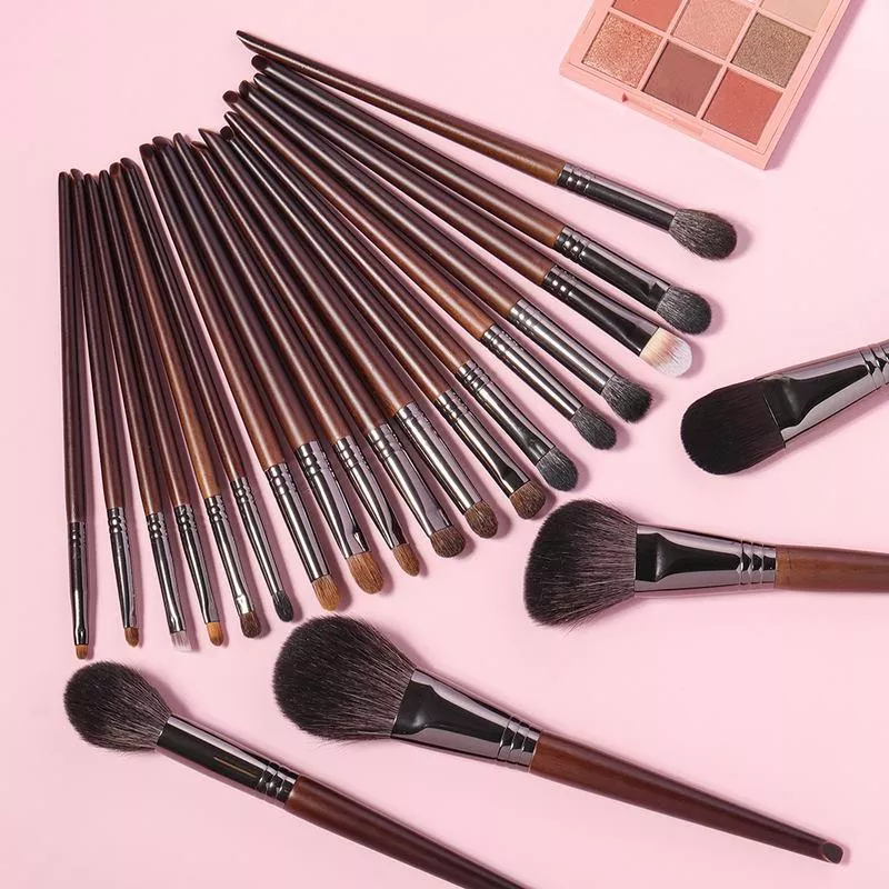 24-Piece Professional Makeup Brush Set