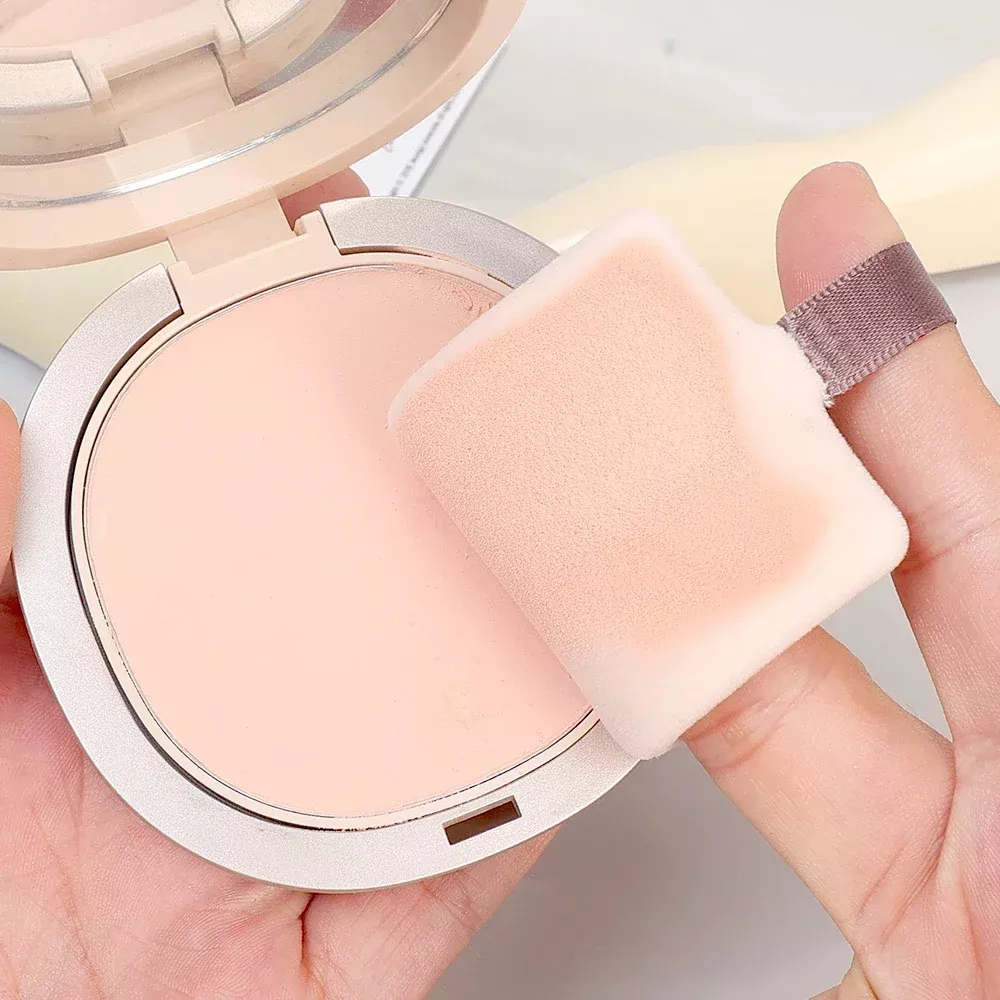 100PCS Soft Velvet Cosmetic Powder Puff - Wet & Dry Use for Flawless Foundation - Image 4