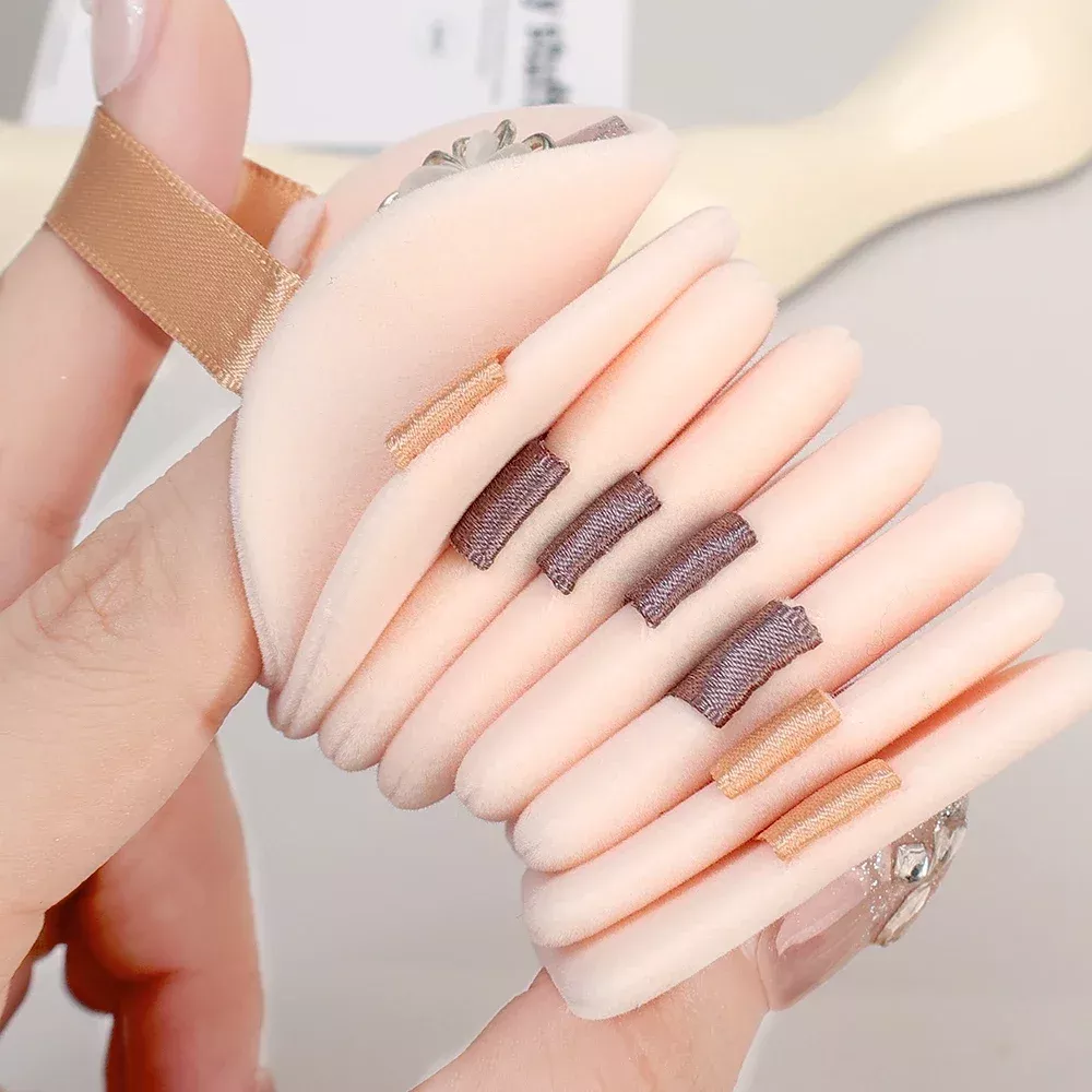 100PCS Soft Velvet Cosmetic Powder Puff - Wet & Dry Use for Flawless Foundation - Image 6