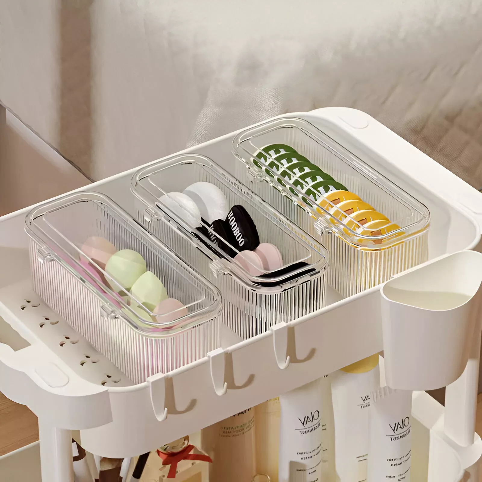 Clear Plastic Makeup Sponge Holder Case with Lid - Image 4