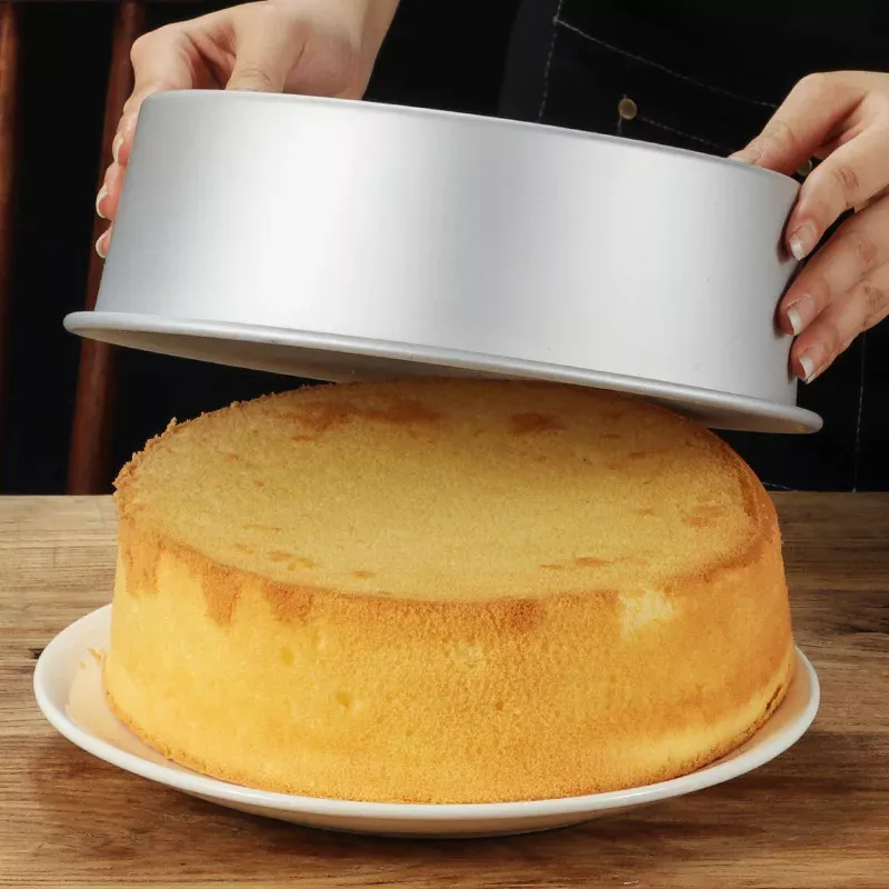 Aluminum Round Cake Pan for Home Baking - Image 4