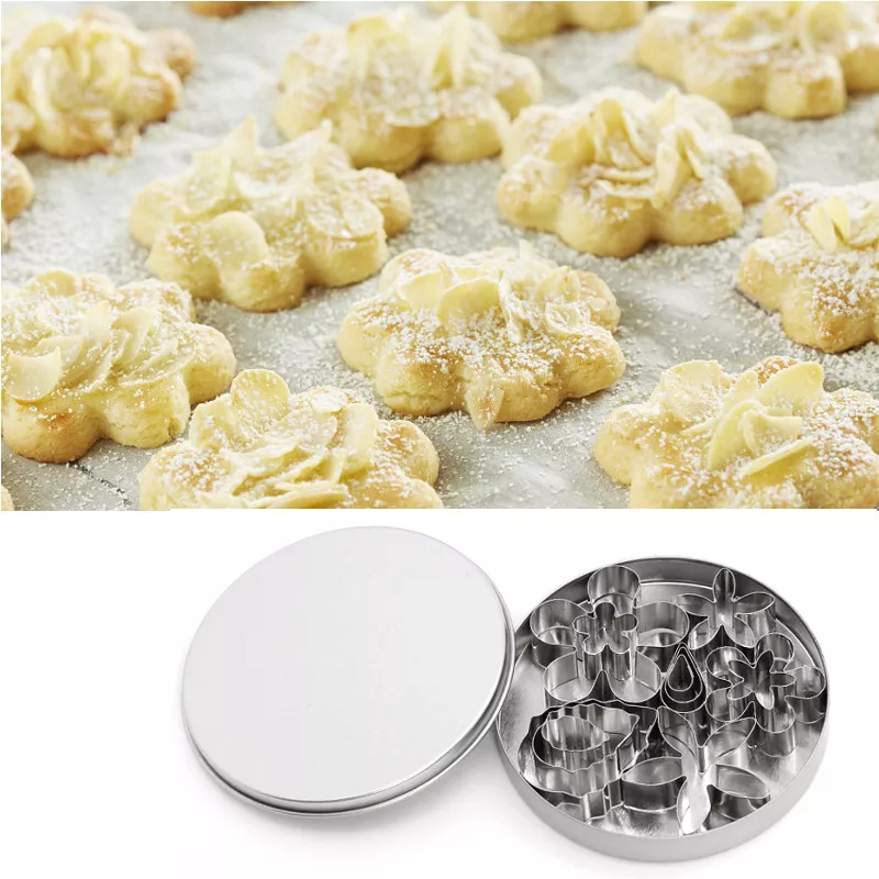 12-Piece Stainless Steel Flower Cookie Cutter Set - Image 4