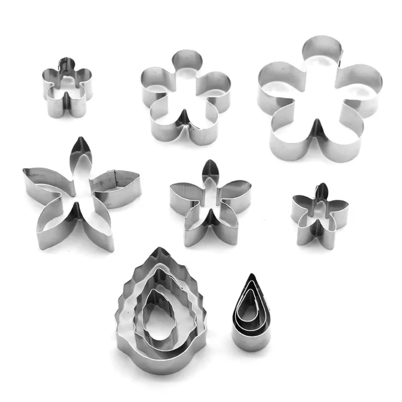 12-Piece Stainless Steel Flower Cookie Cutter Set - Image 5