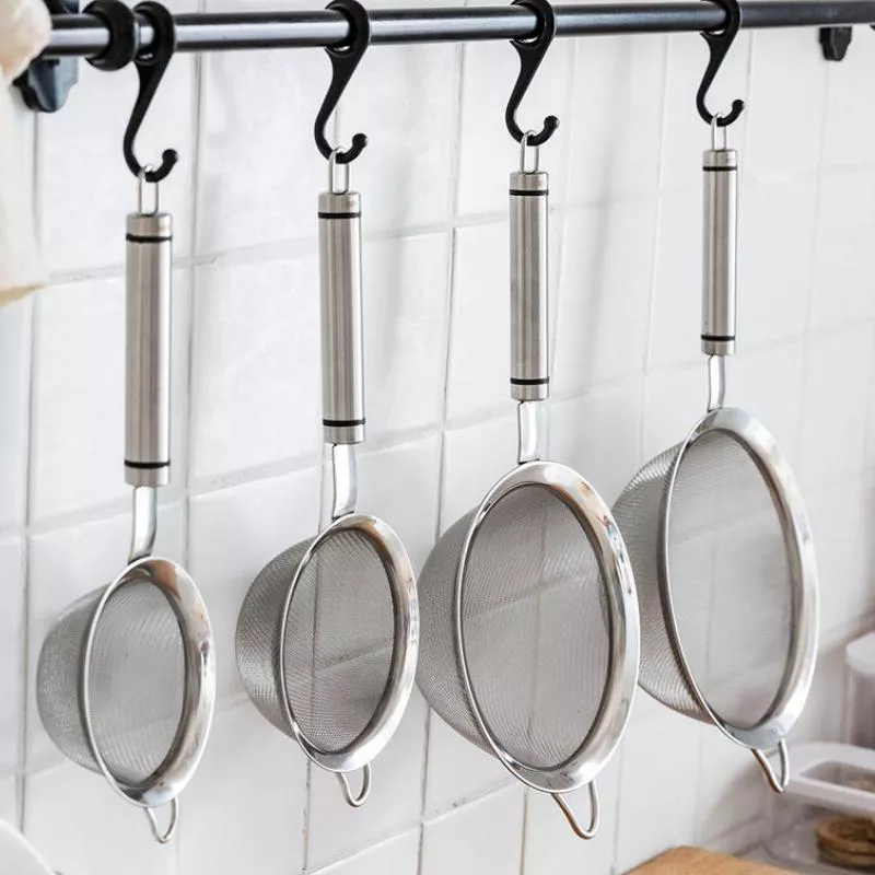 Stainless Steel Fine Mesh Sieve Strainer – Multi-Use Colander for Cooking & Baking