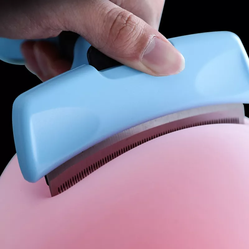 Pet Hair Removal Comb for Dogs & Cats - Image 5