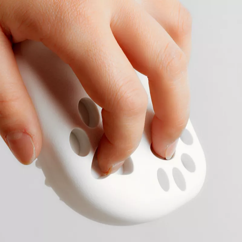 Pet Bath & Massage Brush for Dogs and Cats - Image 4