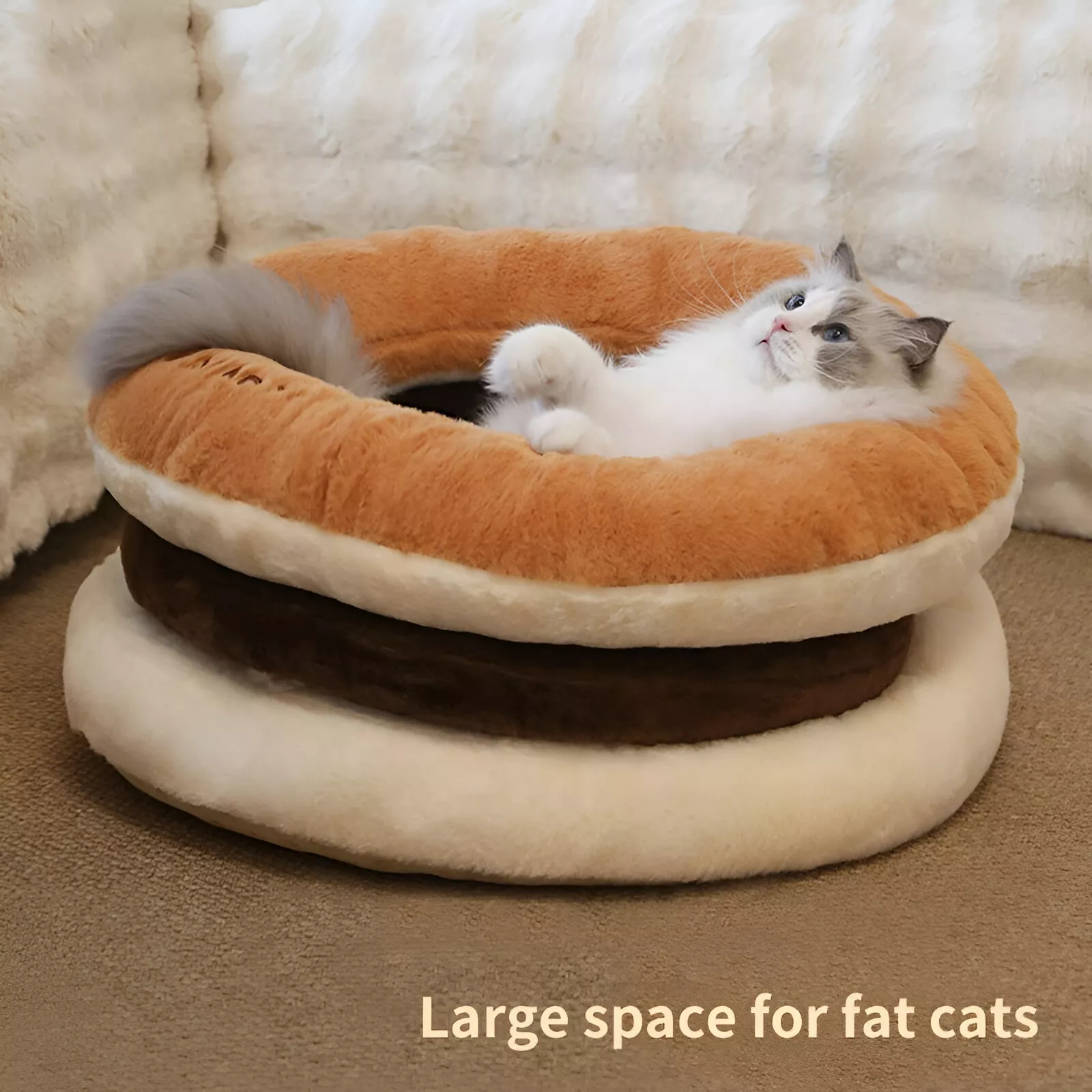 Cozy Winter Cat Bed Cave - Image 4