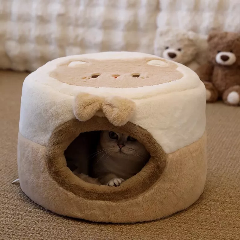 Cozy Winter Cat and Dog Bed - Image 5