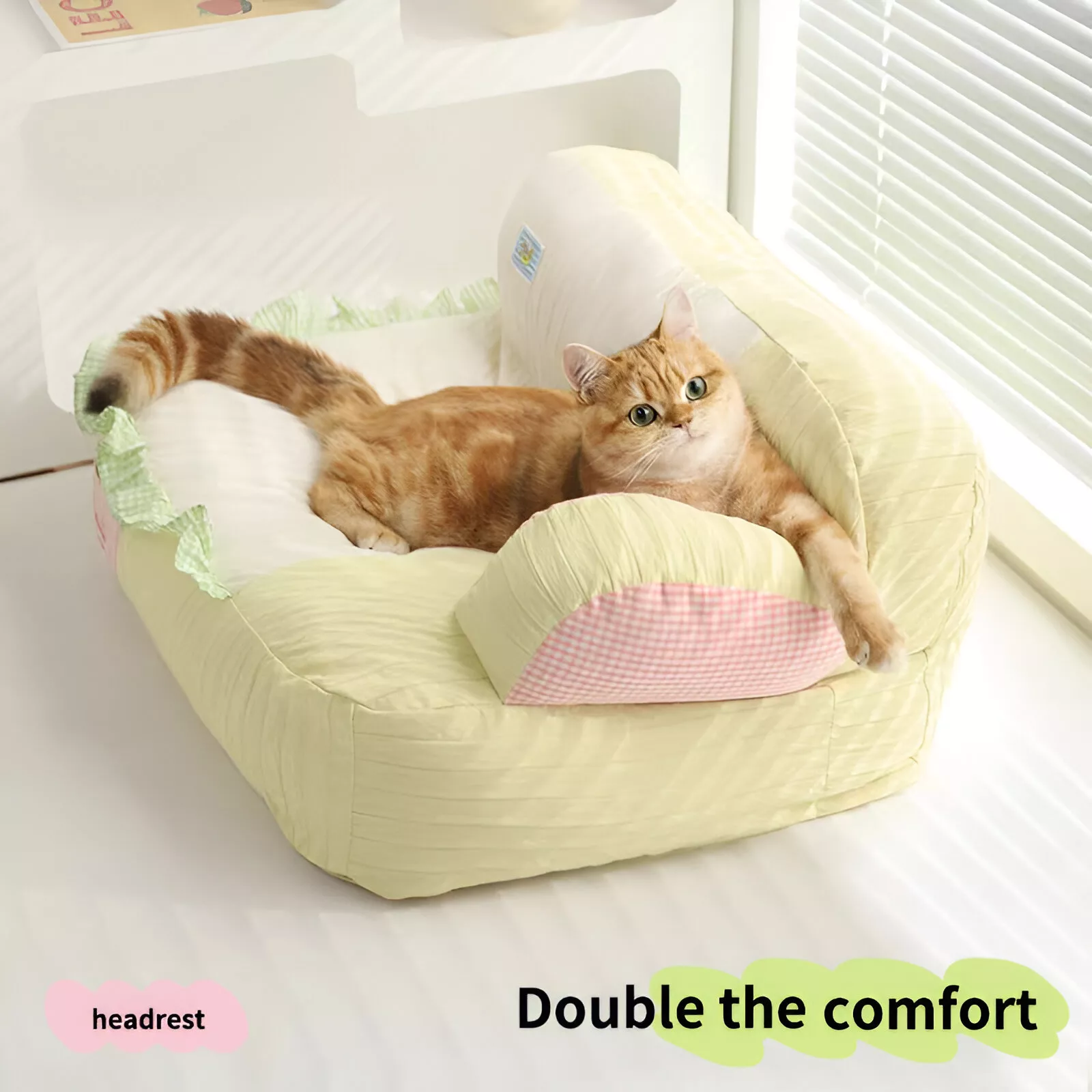All-Season Plush Cat Bed with Comfort and Security - Image 3