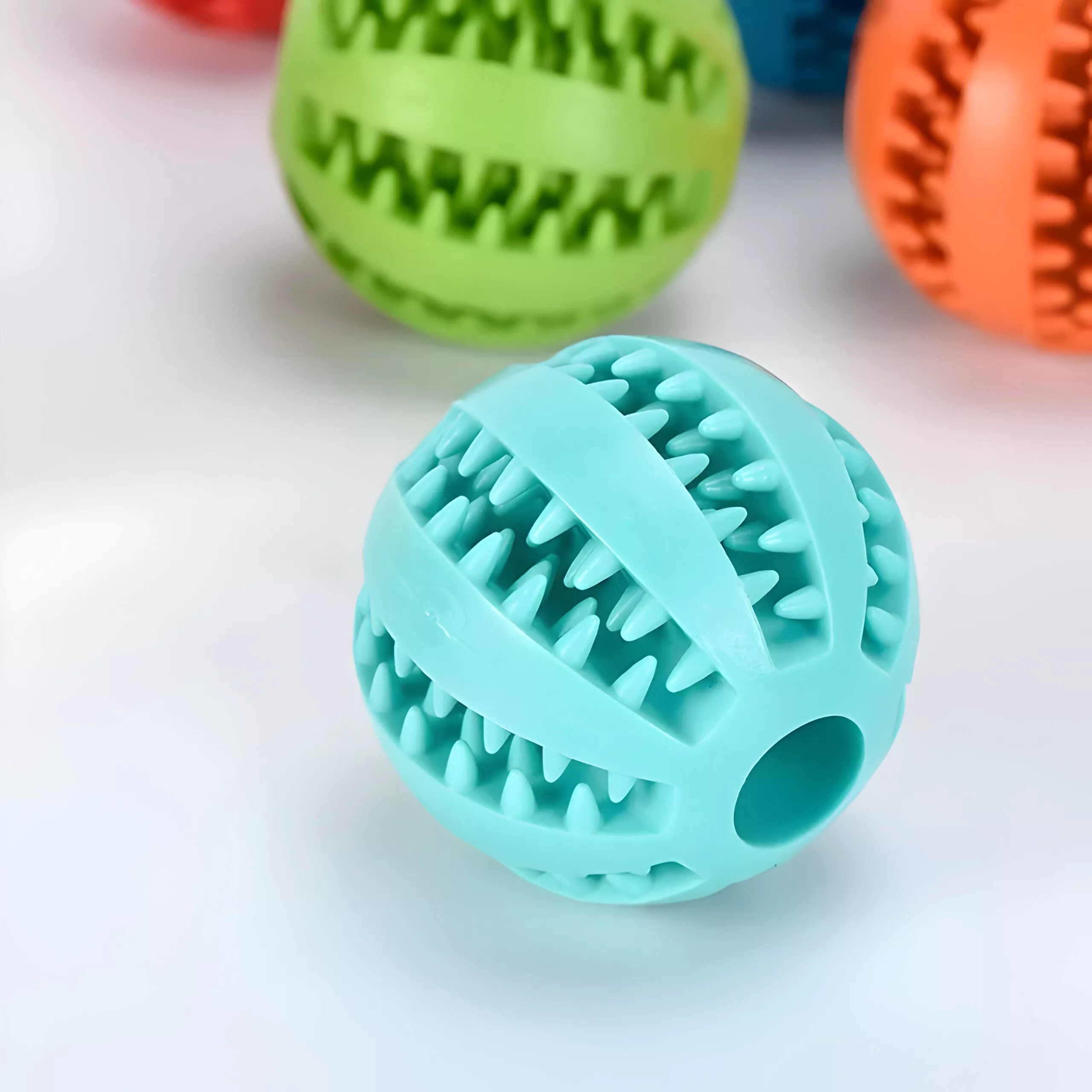 Interactive Elastic Dog Chew Ball – Extra-Tough Rubber Toy for Play & Teeth Cleaning - Image 3