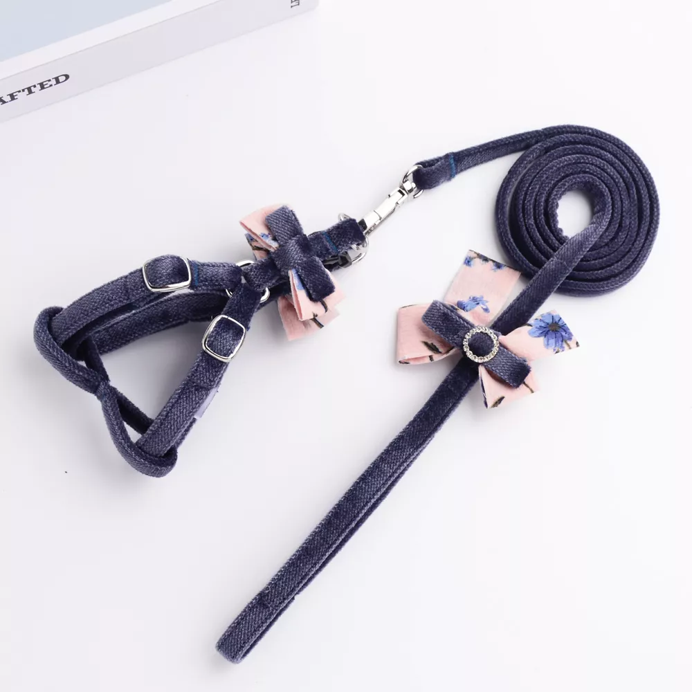 Floral Flocking Dog Collar with Rhinestones for Small Pets - Image 4