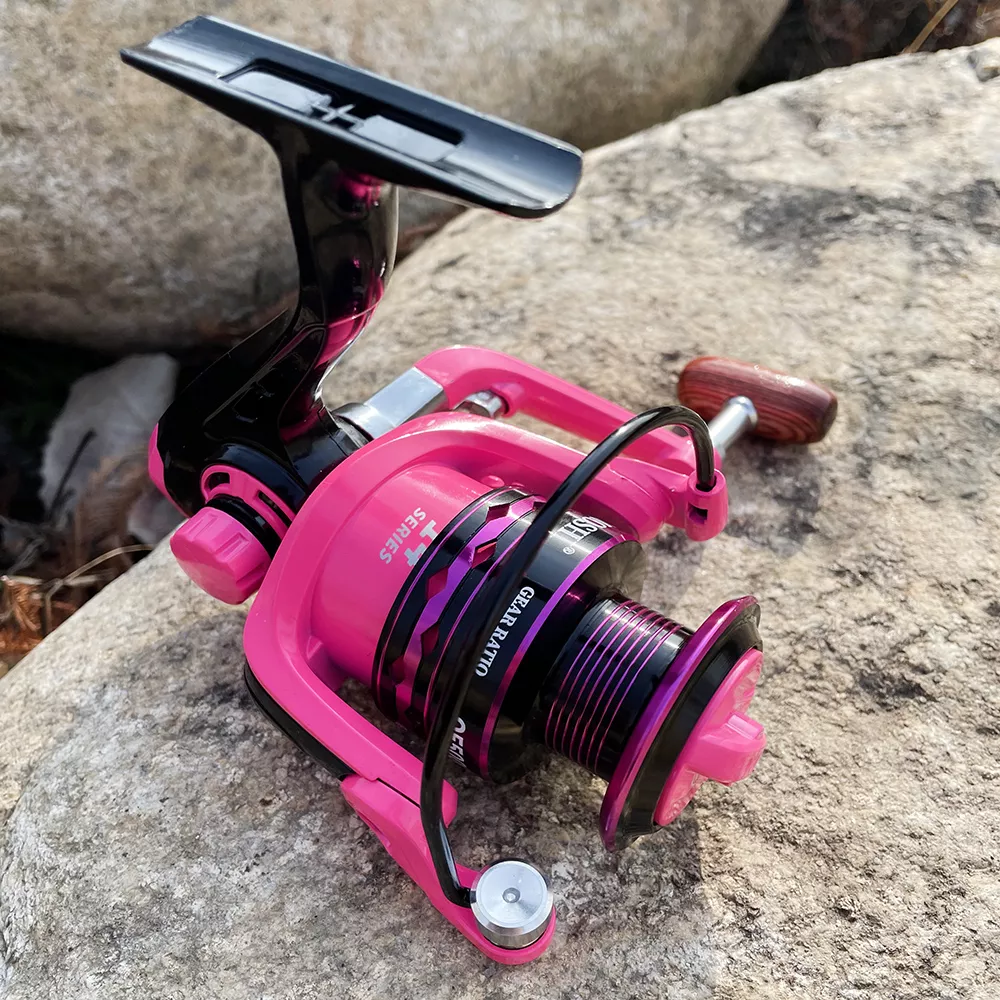 High-Speed Pink Spinning Fishing Reel 2000-7000, 5.2:1 Ratio with Line - Image 3
